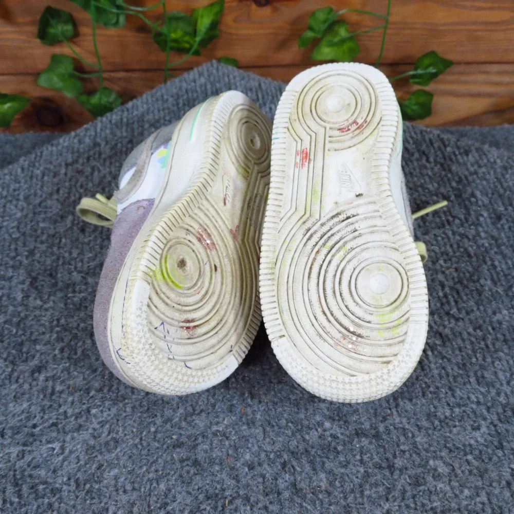 Nike Force 1 LV8 TD Infant Sneakers Size 6 Easter White Multi-Color Leather
